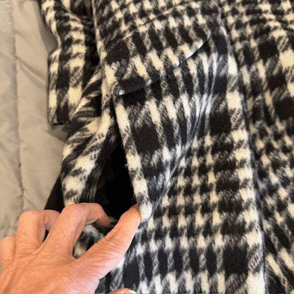 Cole Haan Houndstooth Cocoon Wool Blend Coat Black and White Size 4 - Picture 8 of 13